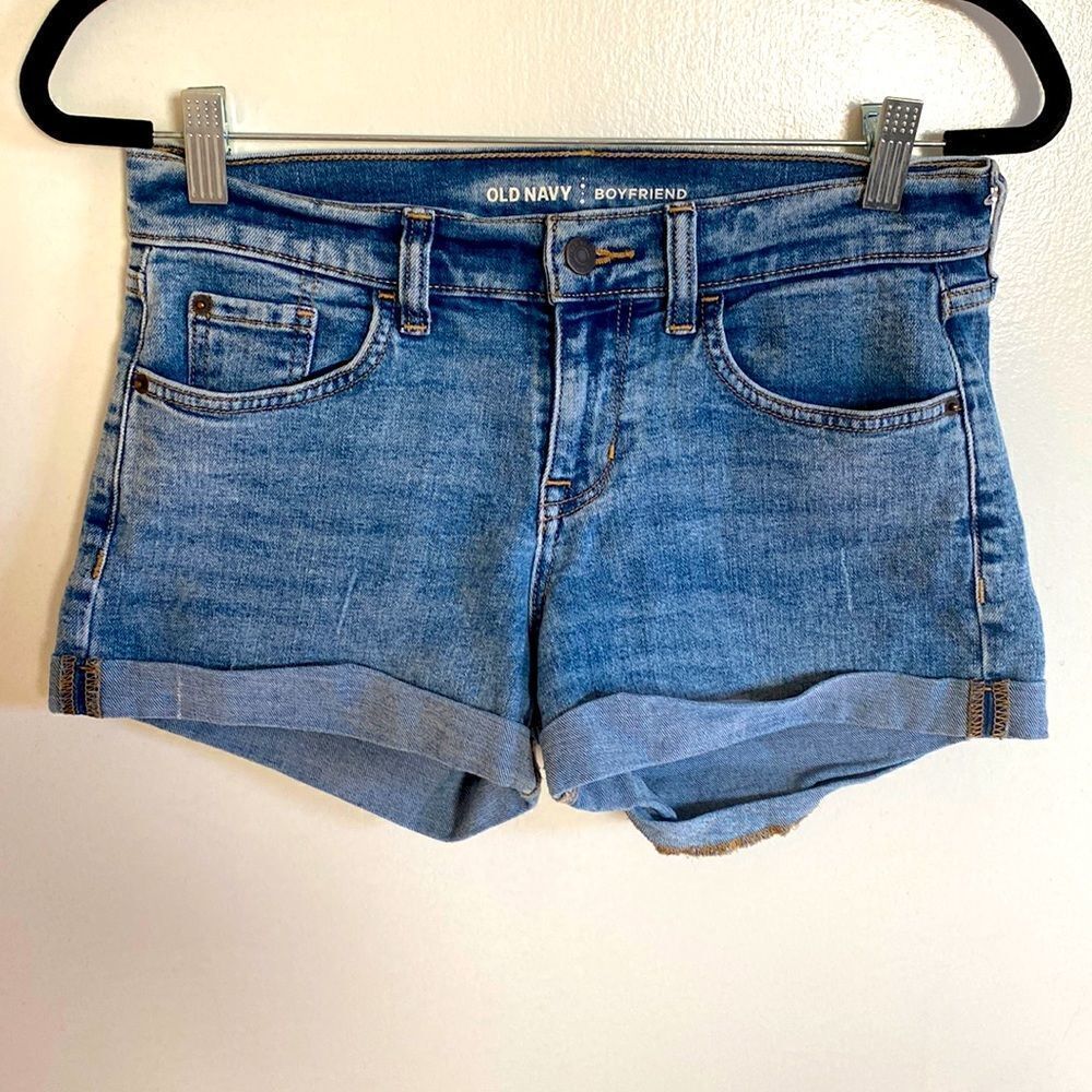 Old Navy- boyfriend denim shorts -size 2